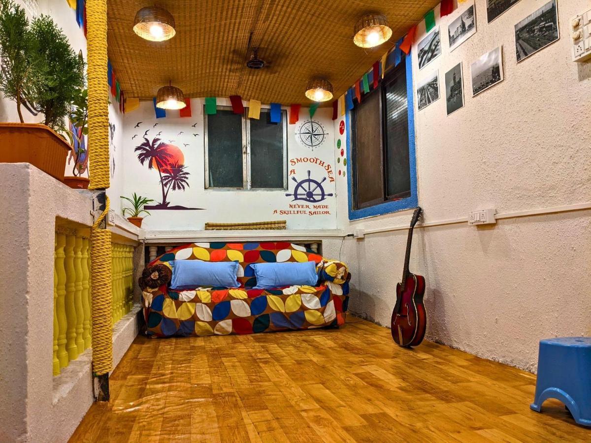 Awaara Backpackers Hostel, 阿里巴格 外观 照片