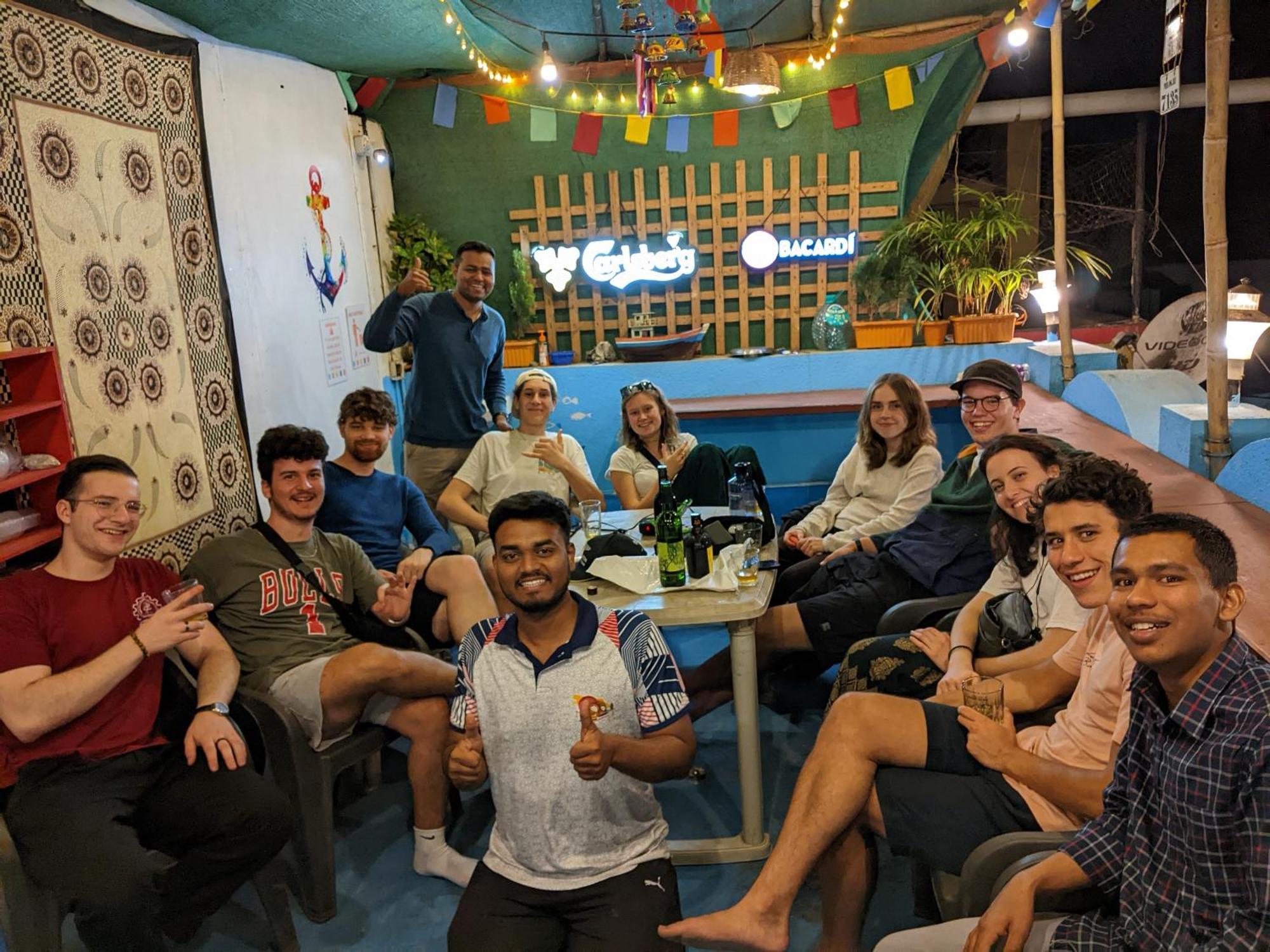 Awaara Backpackers Hostel, 阿里巴格 外观 照片